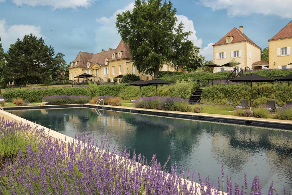 Chateau Les Merles Et Ses Villas Mouleydier Exteriér fotografie